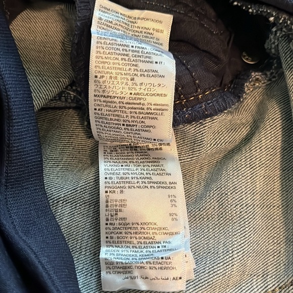 Gap Denim Maternity Straight Leg Full Panel Pull On Size 29 RS - Picture 13 of 16